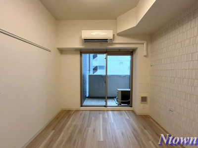 【居間・リビング】 | プレサンス広小路通葵 | ゆったりとした居間です