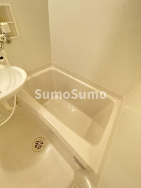 レオパレスアークの浴室|お風呂です