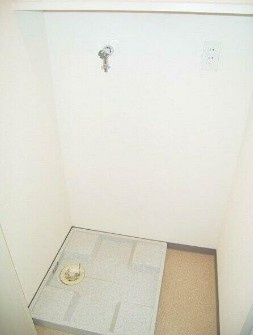 【設備】 | フェニックス落合公園 | 室内洗濯機置き場。