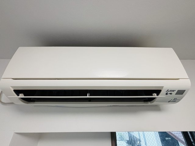 室内に設置されたエアコン