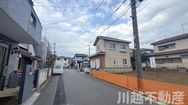 北西角地の整形地　ショッピングモールまで徒歩8分の前面道路含む現地写真|面倒な住宅ローン手続き代行します