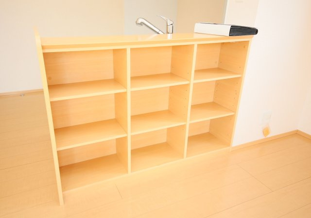 プランドール　A棟の収納|別部屋同一間取りのお写真となっております。