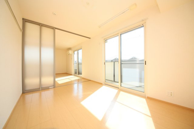 プランドール　A棟の内装|別部屋同一間取りのお写真となっております。