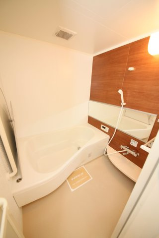 プランドール　A棟の浴室|別部屋同一間取りのお写真となっております。