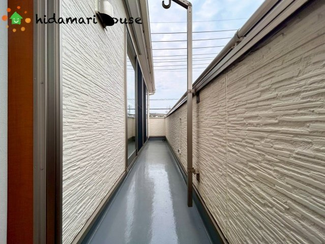 上尾市瓦葺　中古戸建のバルコニー