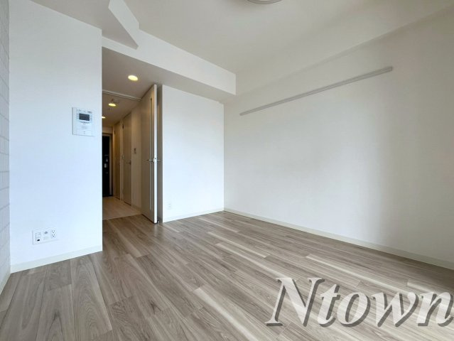 【居間・リビング】 | プレサンス広小路通葵 | おしゃれな居間です