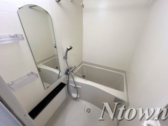【浴室】 | プレサンス広小路通葵 | きれいなお風呂です
