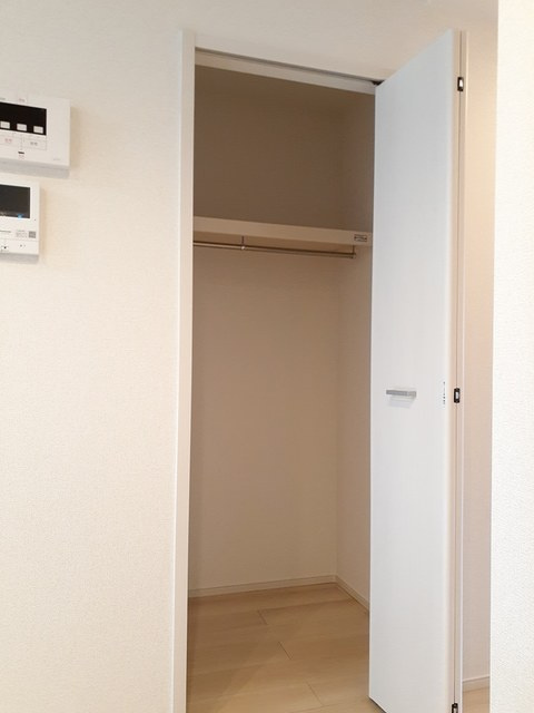 フォンハウス志家の収納