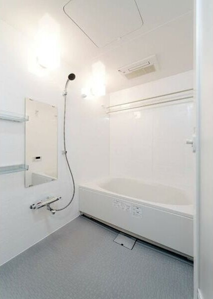 パルティール覚王山の浴室