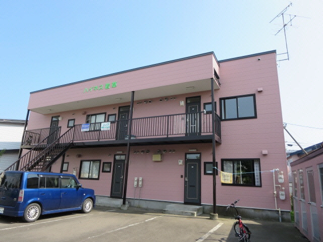 釧路市若草町のアパートの外観