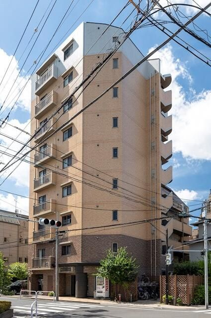 レジディア根岸の外観