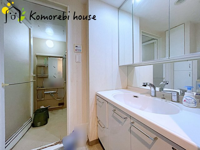 サンクレイドル桶川の独立洗面台|26.7.13撮影済み