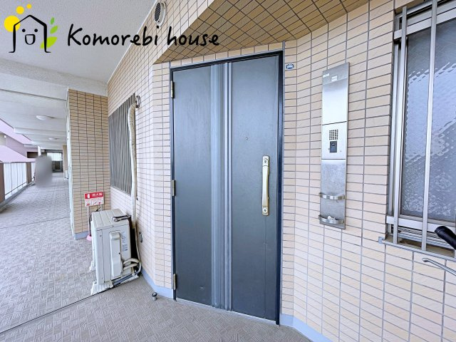 サンクレイドル桶川の玄関|26.7.13撮影済み