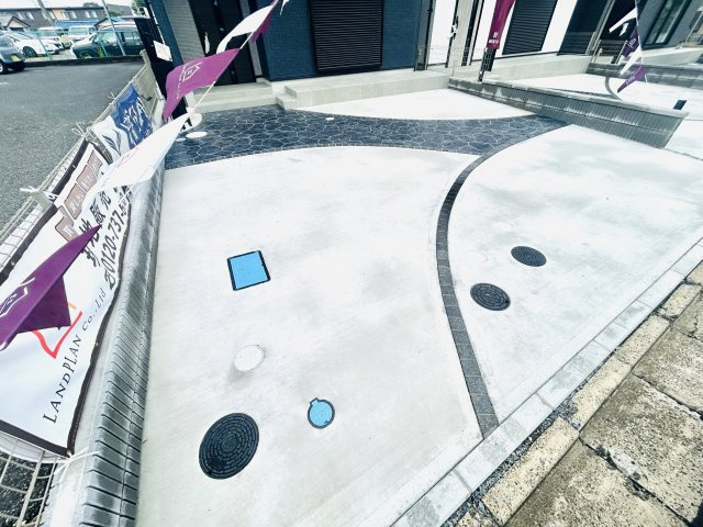 グラファーレ千葉市緑区あすみが丘１丁目４期の駐車場