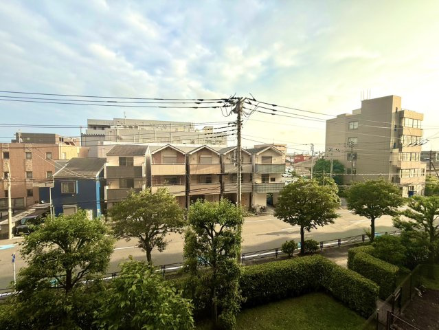 グロス・ヴュー・スクエア　アルタイムⅢの展望|開放感のある眺望が、住まいにゆとりと安らぎをもたらします。