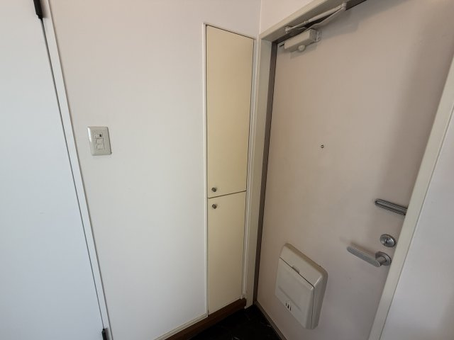 ラムールイワヤの玄関