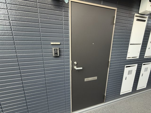 ラムールイワヤの玄関
