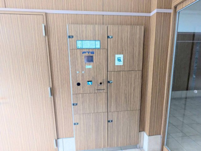 【設備】 | エスリード北田辺第３ | 宅配ボックスありますよ！不在時でも荷物が受け取れて便利ですね！インターネットショッピングを活用する機会が多い方も、留守中に注文した商品が届くので配送時間を気にせずに注文をすることができます！