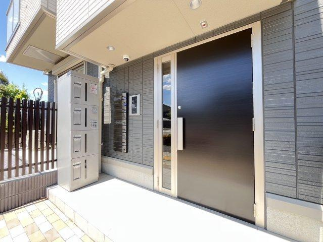 アペルタのエントランス|当社、チルホームのHPもご覧ください(^^)/物件情報多数♪