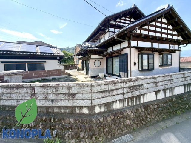 【中古戸建】渋川市石原の外観|■外観|シンプルで洗練されたデザインは住まう人の色に染まり、個性を映し出します♪本日見学可能(*＾＾*)