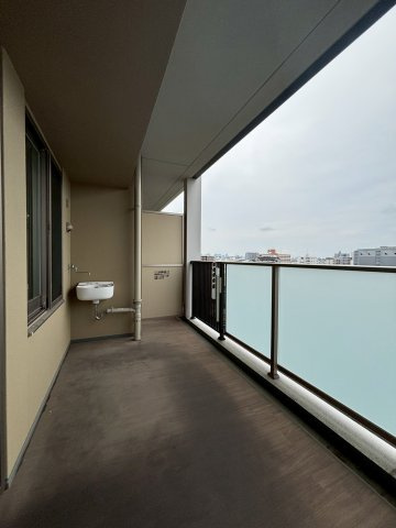 クラッシイハウス尼崎　ＧＲＡＮＤ　ＰＬＡＣＥのバルコニー