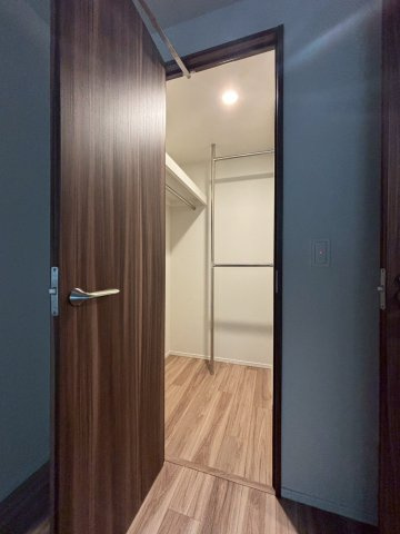クラッシイハウス尼崎　ＧＲＡＮＤ　ＰＬＡＣＥの収納