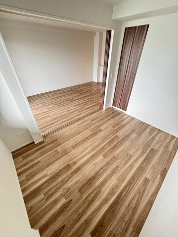 クラッシイハウス尼崎　ＧＲＡＮＤ　ＰＬＡＣＥの寝室