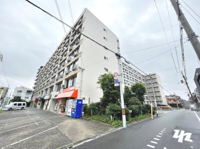 【外観】 | 万代コーポ | お家探しを始めてみようと思われたら是非【イエストア】までお気軽にご相談下さいませ♪