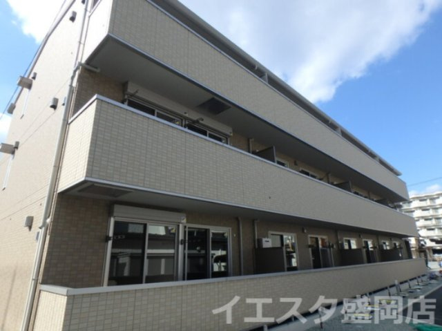 ラ・ルーチェ本町