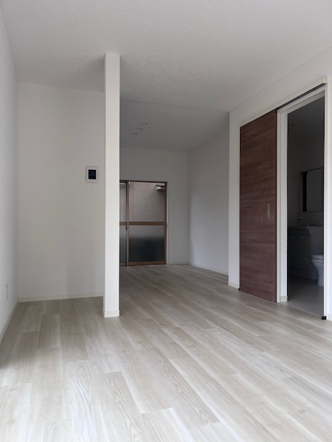 己斐上3丁目リフォーム済み中古戸建の居間・リビング