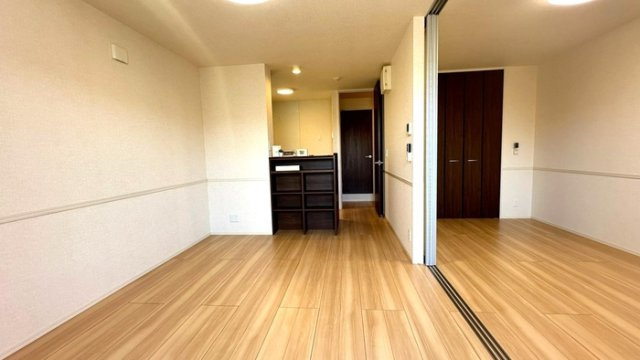 メゾンボヌールの居間・リビング