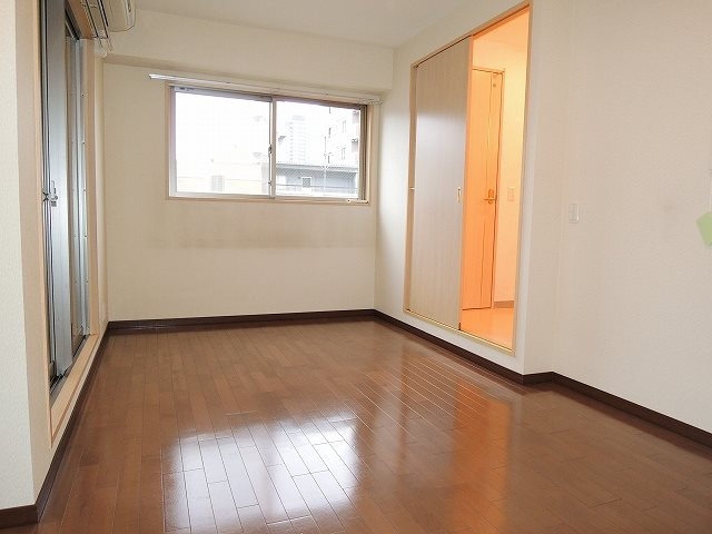 【寝室】コンフォール南森町
