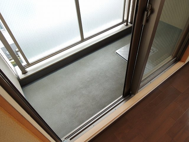 【バルコニー】コンフォール南森町