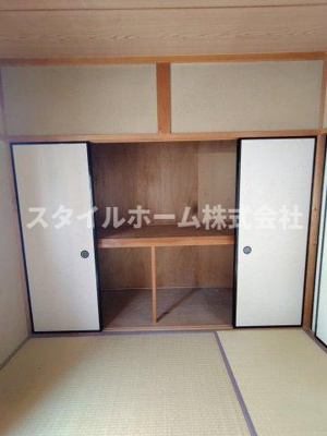 【和室】 | ユトリロ八幡 戸建