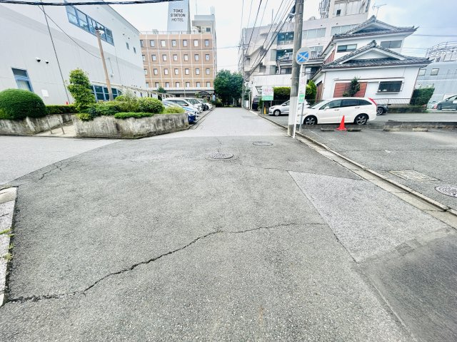 グラファーレ千葉市緑区あすみが丘１丁目４期の前面道路含む現地写真
