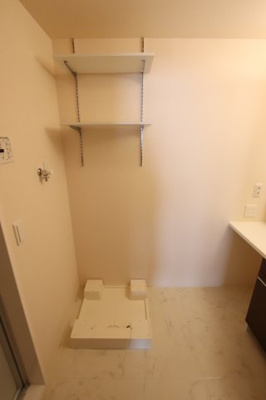 【設備】 | パラッツオ伏尾 | 室内洗濯機置場