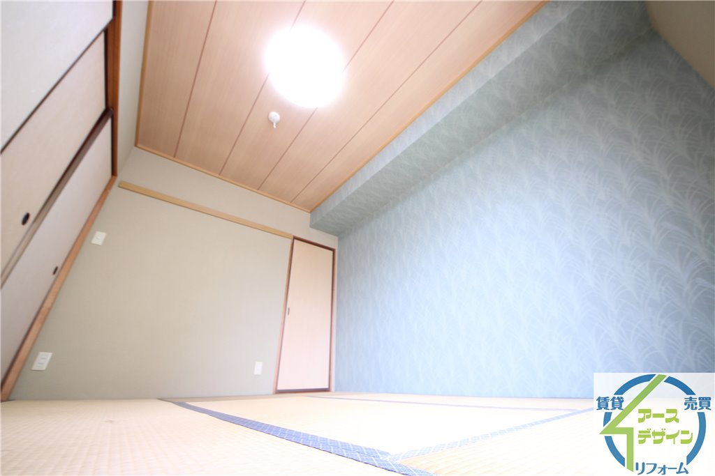 第5安達ハイツの和室