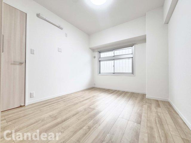 新松戸南パークハウスＢ棟の寝室|ドキドキの新生活も、安心してスタート。ぴったりの住まいを見つけませんか？クランディアが一緒に住まい選びをサポートします‼　まずは、お気軽にお問合せください　＃クランディア