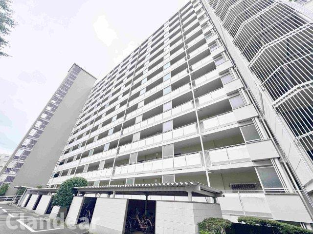 新松戸南パークハウスＢ棟の外観|ドキドキの新生活も、安心してスタート。ぴったりの住まいを見つけませんか？クランディアが一緒に住まい選びをサポートします‼　まずは、お気軽にお問合せください　＃クランディア