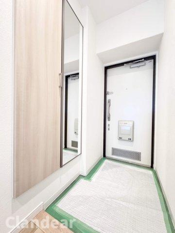 新松戸南パークハウスＢ棟の玄関|ドキドキの新生活も、安心してスタート。ぴったりの住まいを見つけませんか？クランディアが一緒に住まい選びをサポートします‼　まずは、お気軽にお問合せください　＃クランディア