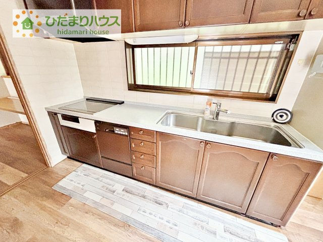 【キッチン】 | つくば市小茎　中古戸建 | IHなので、コンロ掃除も楽々できちゃいます♪