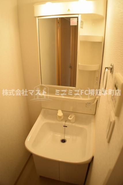 ジュネーゼグラン上本町の洗面所