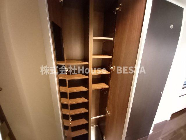 ジークレフ神戸元町の収納