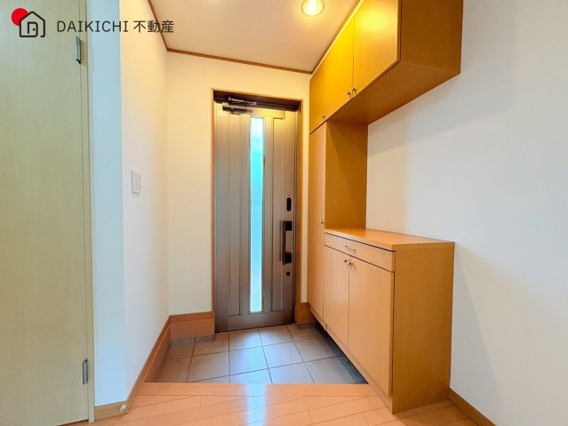 【玄関】 | 坂戸市横沼　中古戸建