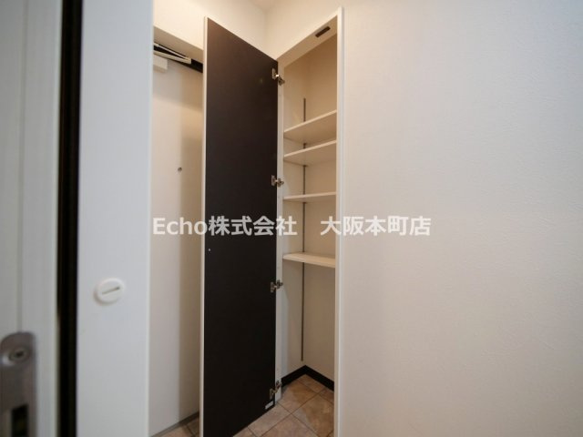 トモ南堀江の収納