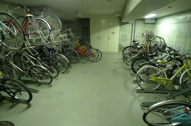 【駐車場】