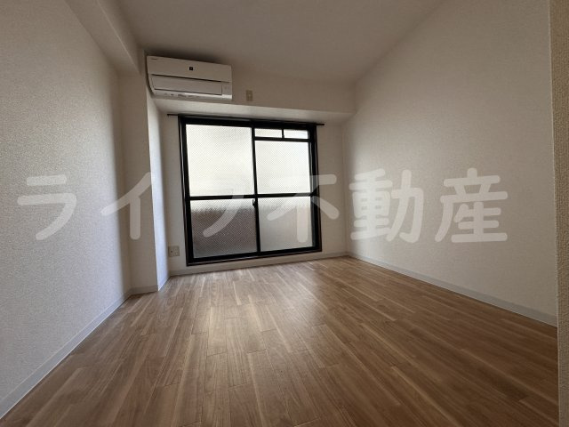 エムロード玉造の内装