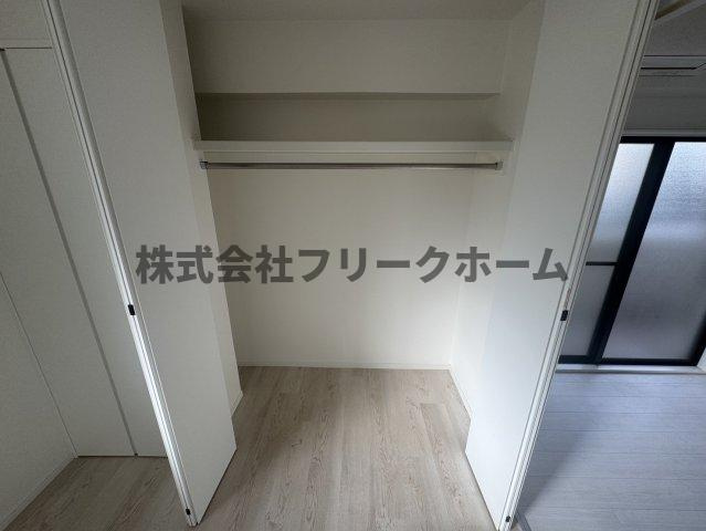 武蔵野市吉祥寺本町３丁目の賃貸マンションの収納