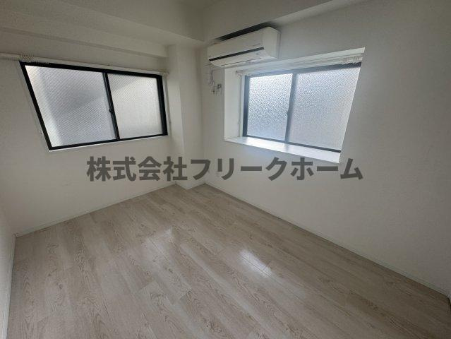 武蔵野市吉祥寺本町３丁目の賃貸マンションの寝室