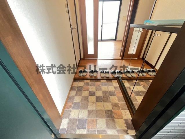 武蔵野市吉祥寺本町３丁目の賃貸マンションの玄関|※別号室参考写真になります。